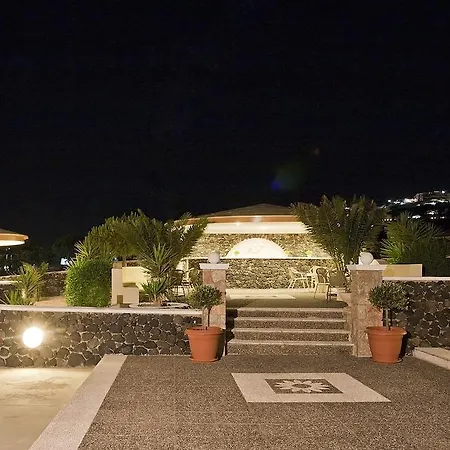 Danezis Hotel 2*